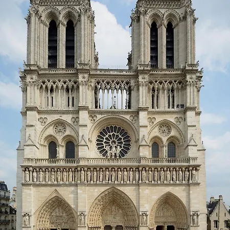 アパート Parisian Chic & Spacious With Parking *