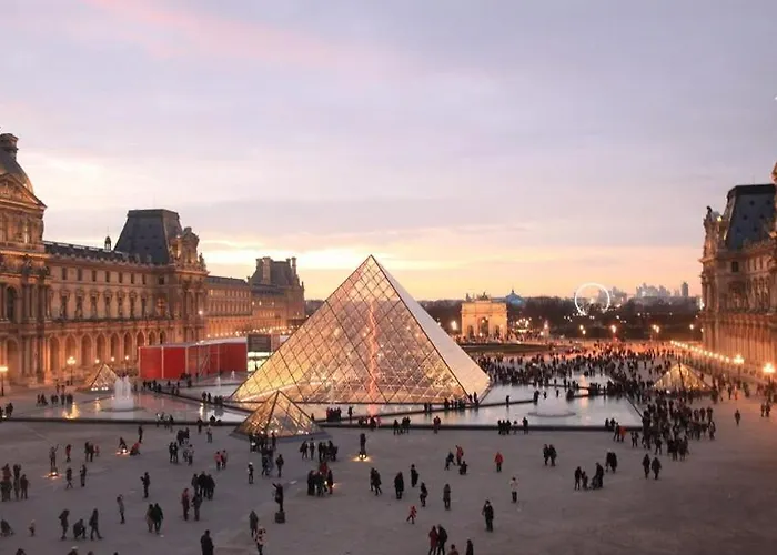 Parisian Chic & Spacious With Parking Bezons